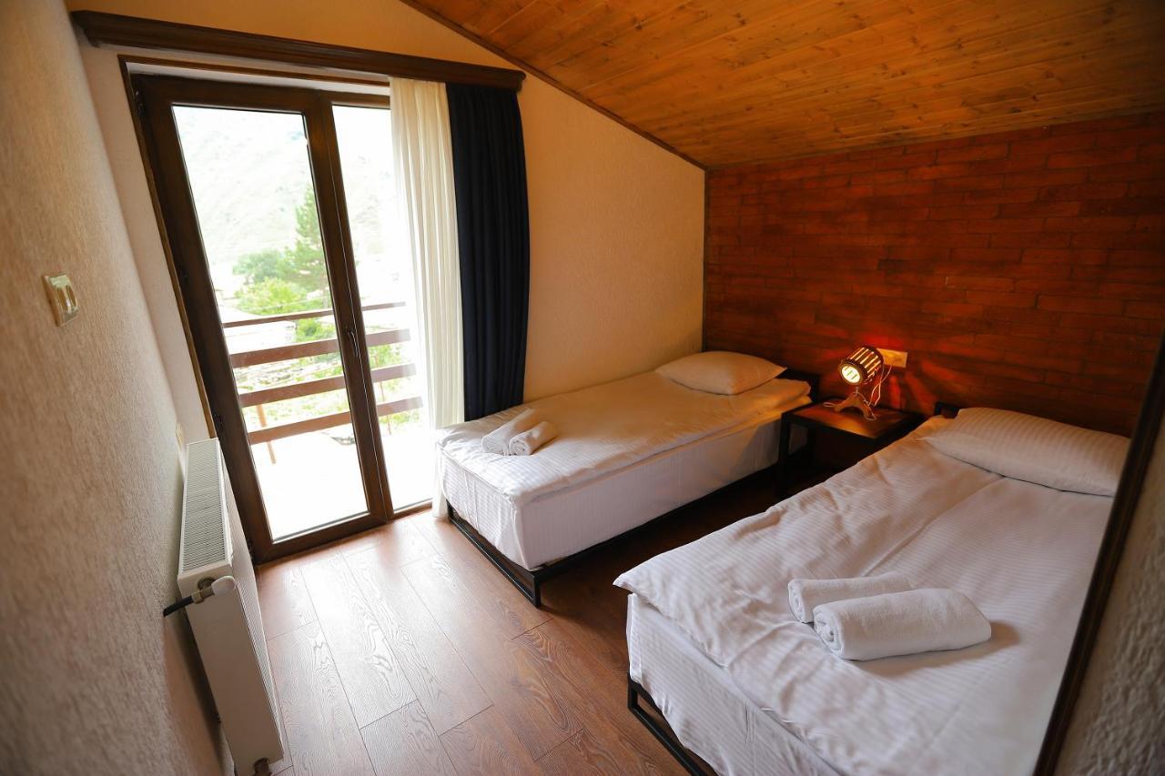 Sno Inn Kazbegi Екстер'єр фото