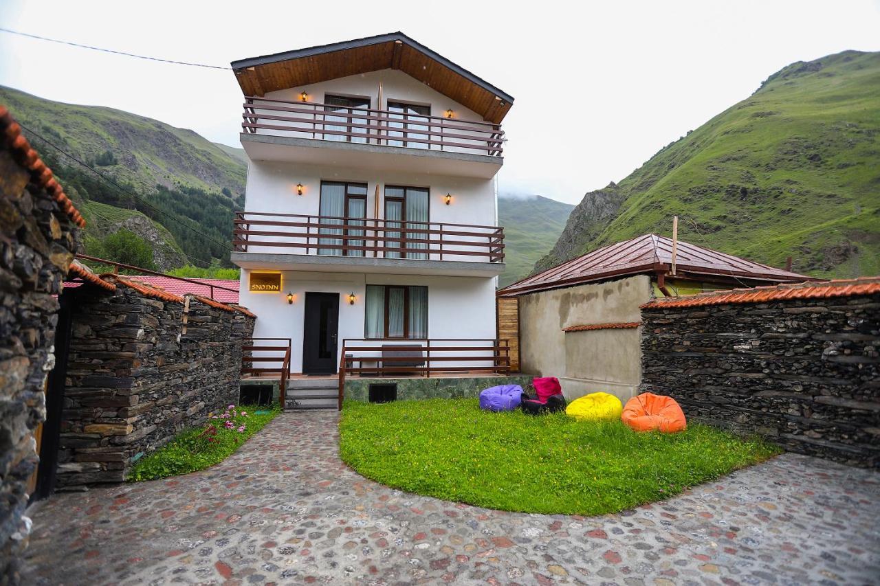 Sno Inn Kazbegi Екстер'єр фото