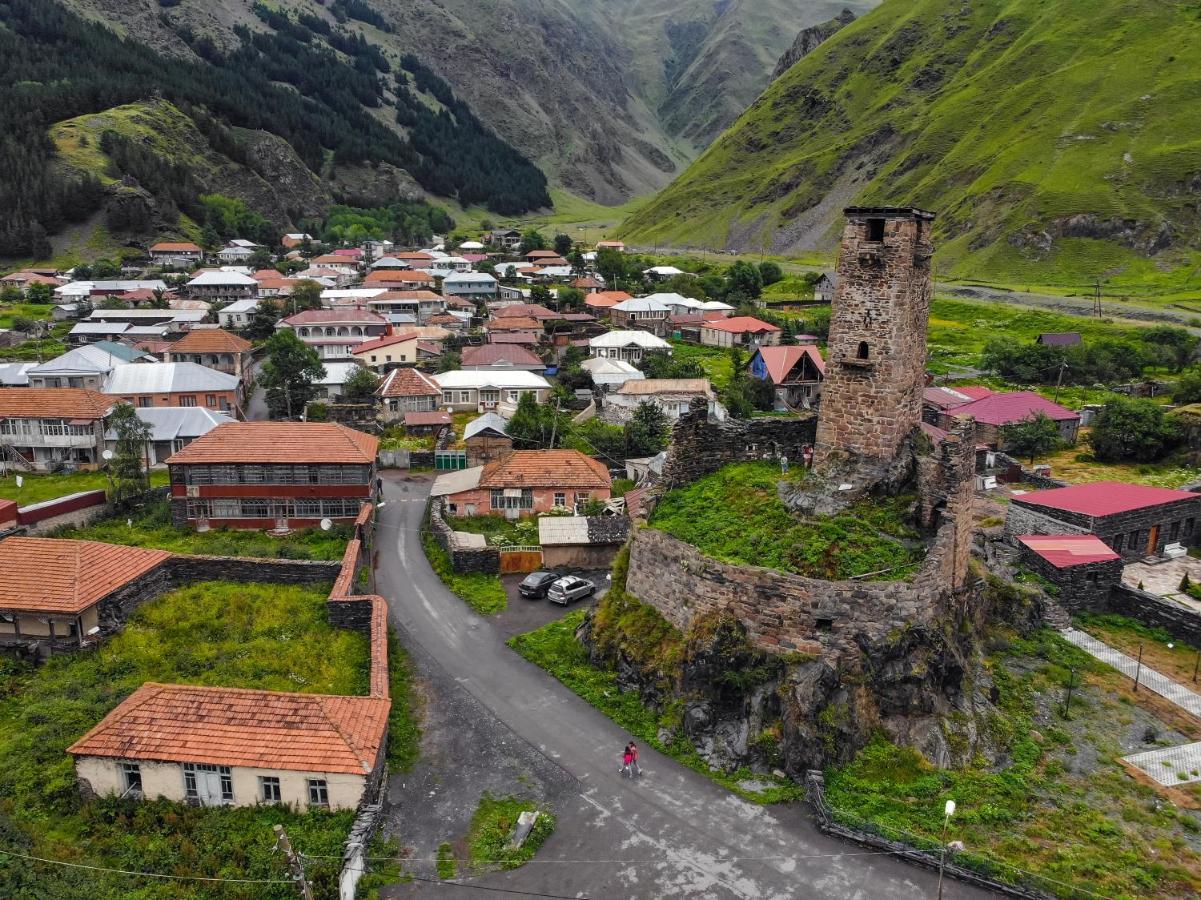 Sno Inn Kazbegi Екстер'єр фото