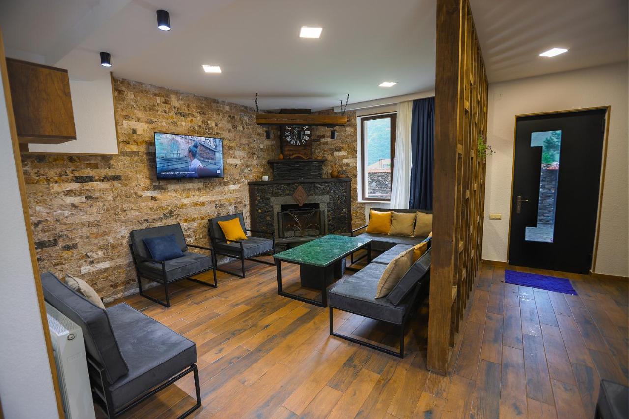 Sno Inn Kazbegi Екстер'єр фото