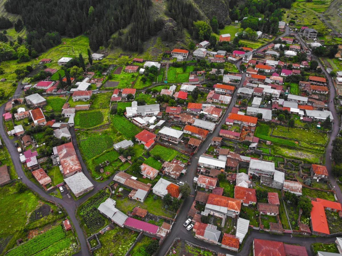 Sno Inn Kazbegi Екстер'єр фото